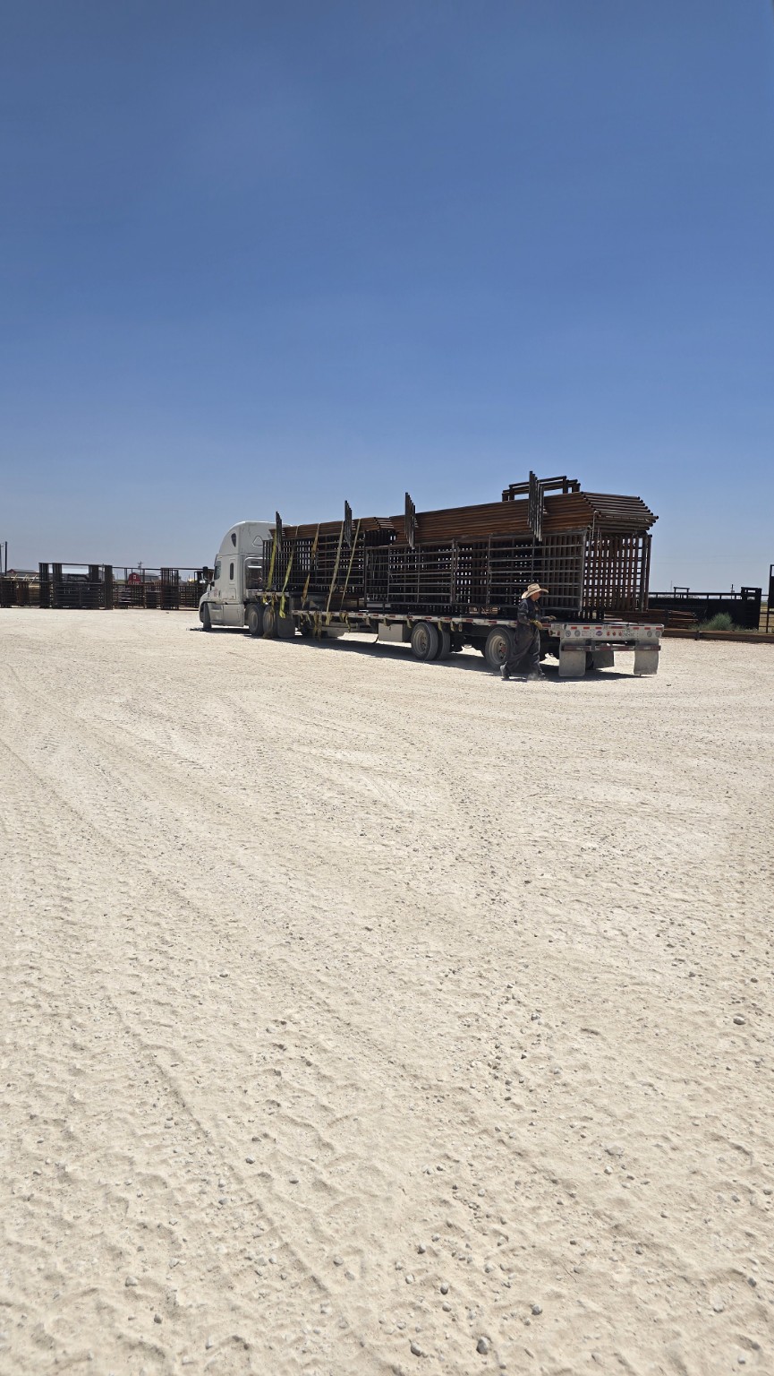 Loaded trailer leaving the TX Panels yard